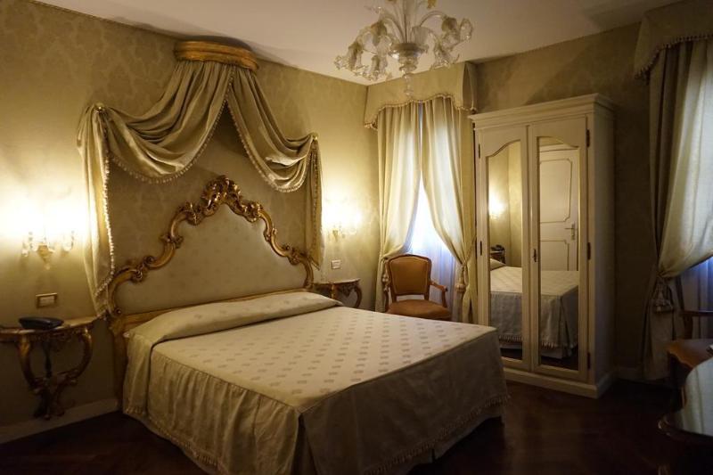 Hotel Orsaria Velence Kültér fotó